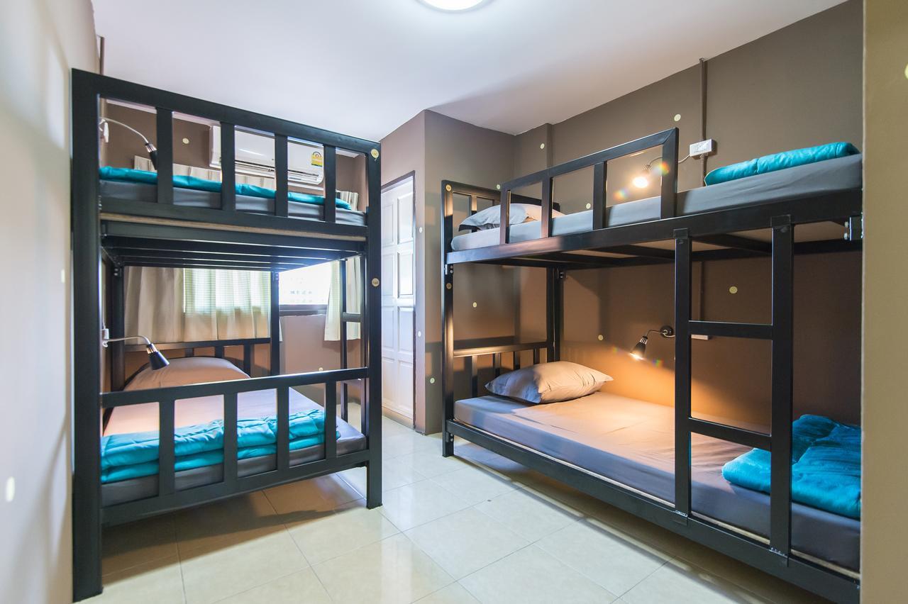 Full Stop. Hostel Patong Exterior photo